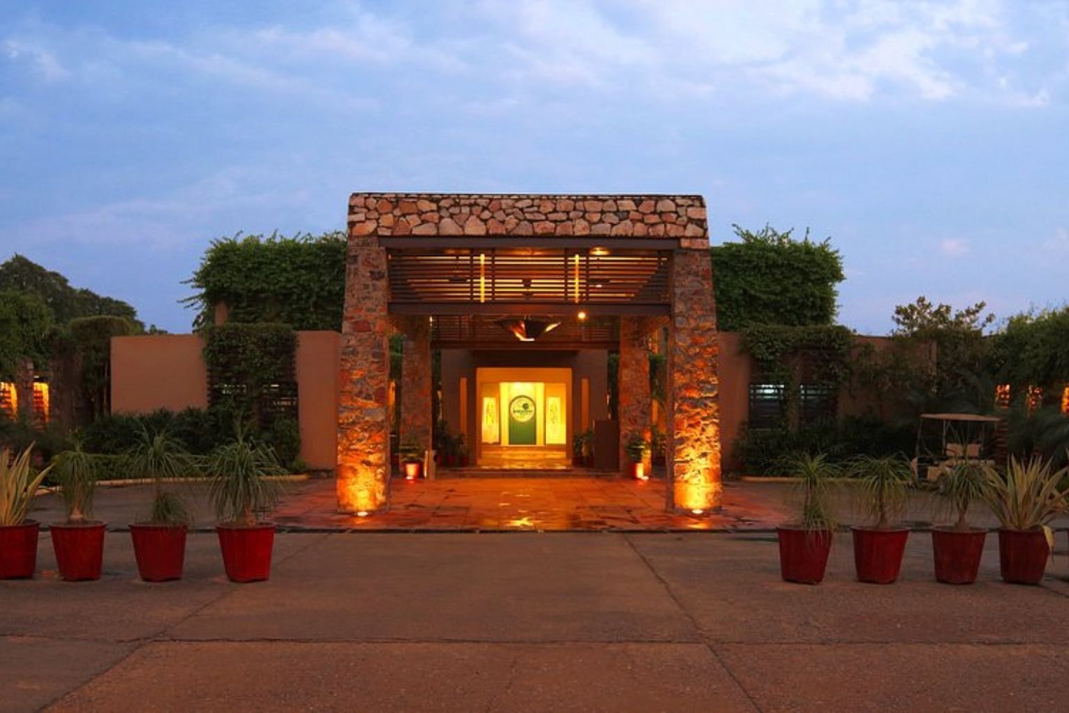 Lemon Tree Suites Manesar